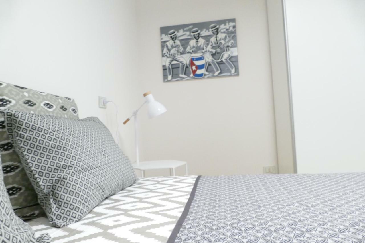 Luxury Manfredi Apartment Salerno Exteriér fotografie