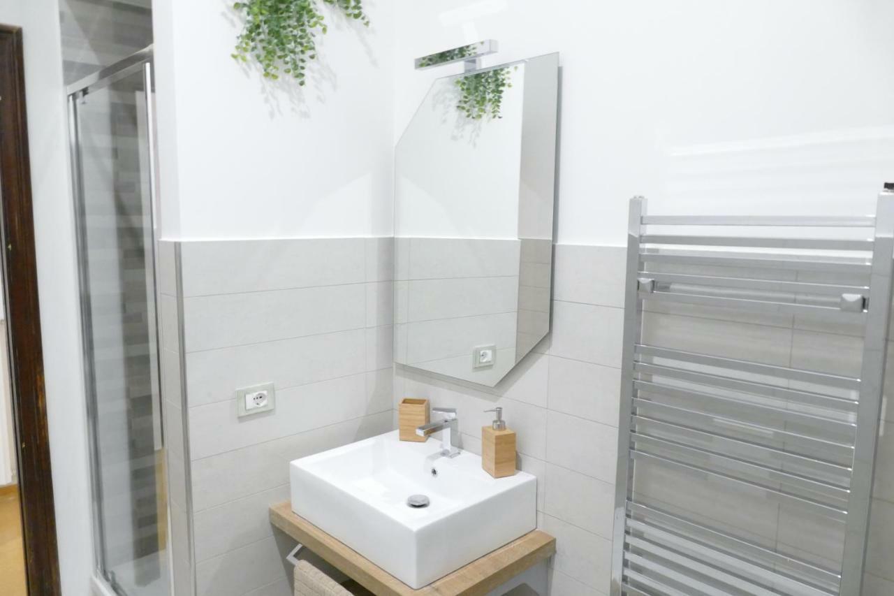 Luxury Manfredi Apartment Salerno Exteriér fotografie